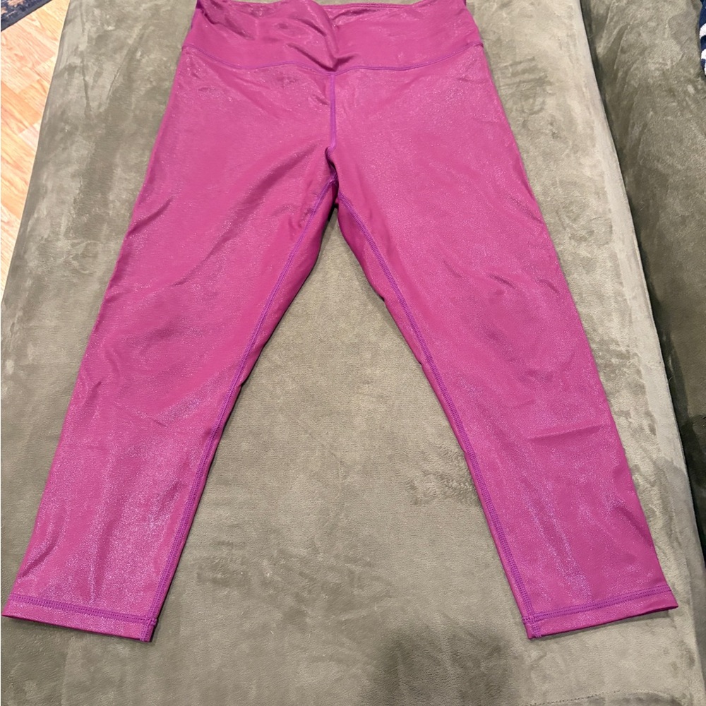 EUC 8-10 ZYIA Active Lipgloss Metallics Plus LNT Capris 20”